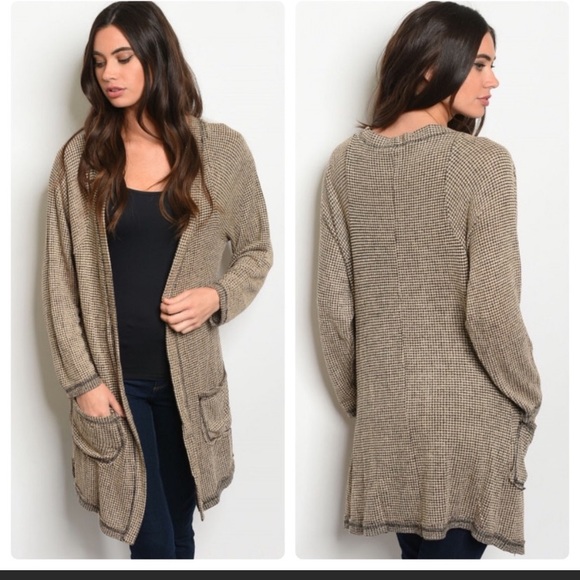 Free 832 Lightweight Cardigan - Picture 1 of 6